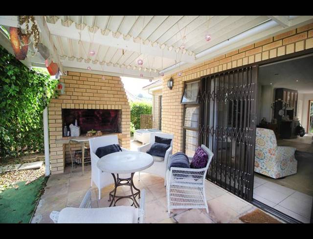 3 BEDROOM HOUSE FOR SALE IN HERSHAM